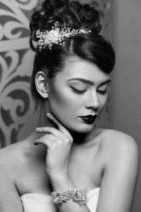 beautiful girl in wedding gown WYHZGAE